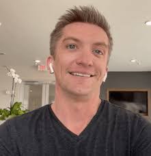 David Mike's Instagram, Twitter & Facebook