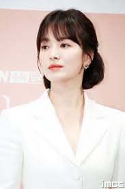 As their wedding is approaching, every single move of the actors and information of their special day all becomes hot topics on the internet. Song Hye Kyo Reveals What Changed Since Her Marriage To Song Joong Ki Bias Wrecker Kpop News
