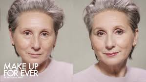 60 Second Review: MAKE UP FOR EVER Smoky Extravagant Mascara