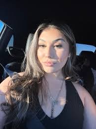 Sonya Marie's Instagram, Twitter & Facebook