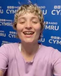 The day I had a beautiful interview with the beautiful @talulah.t. My song  was playlisted before its release 🧜🏼‍♀️