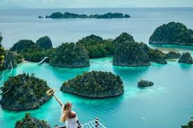 Pulau laki kepulauan seribu wisata pulau seribu yang terabaikan. 9 Pulau Di Indonesia Ini Gak Kalah Indah Dengan Maldives Bikin Takjub