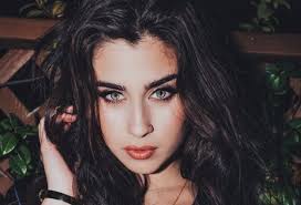 Jak dobrze znasz Lauren Jauregui?