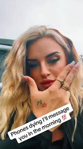 Nicole Roberts (@nicoleroberts044)