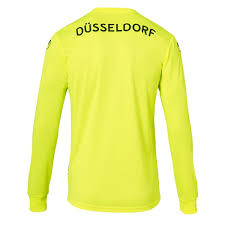 392 likes · 3 talking about this. Uhlsport Fortuna Dusseldorf F95 Torwarttrikot 18 19 Schwarz Gelb Fussballgott24 Himmlisch Shoppen Teuflisch Gunstig