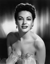 Yvonne De Carlo passed away 18 years ago today 🌹