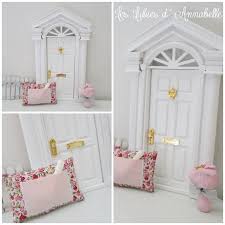 Porte De Fee Lutin Ou Petite Souris Des Dents De Lait Porte Magique Petite Souris Portes De Fees Mobilier De Salon