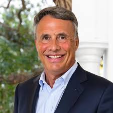 Last Saturday, October 14th, our team had the privilege of supporting the  Charleston Animal Society at their annual Applause for Paws gala. Pictured  (left to right): Ashlie Ervin, Senior Client…