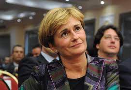 Federica a 4 postes sur son profil. Hxang39acb0eum