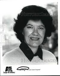 1999 Press Photo Anne Perry, Author of "The Cater Street Hangman"