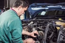 Should I Fix Up Or Trade Up My Old Car? | Edmunds