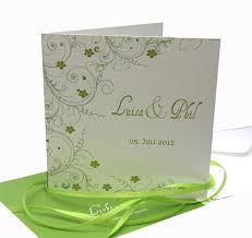 Wir heiraten oder ja), einer schleife oder einem bändchen versehen sind. Hochzeitseinladung Grun Weiss Eleg Etsy Einladungskarten Hochzeit Hochzeit Grun Einladungen
