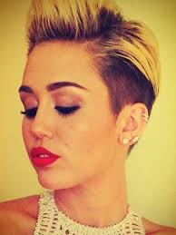 Miley cyrus stepped out in london this week wearing her pixie crop in yet another different style. 7 Ways To Style Short Hair By Miley Cyrus