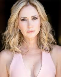 Hi. 💗👋🏼 that's it. Just saying hi. We used to do that