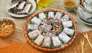 Bánh Chè Lam Cao Bằng: Hương Vị Tình Yêu Đất Bắc