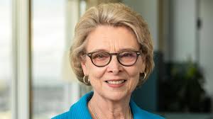 Chris Gregoire wants to take step forward in assisting law enforcement