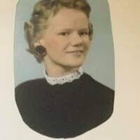 Amber Ross, Editor in St Paul, MN, USA