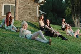 Watch: NMIXX Beautifully Sings Of Their "Blue Valentine" In Cinematic  Comeback MV | Soompi