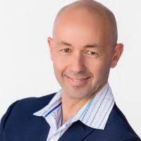 Thomas Simoneau's Instagram, Twitter & Facebook