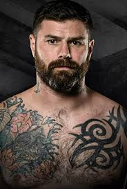 Mike Terrill's Instagram, Twitter & Facebook