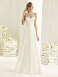 Produktion und vertrieb von textil/bekleidung. Brautkleider Unter 1000 Euro Marry4love Brautkleid Brautmode Und Hochzeitskleid Berlin Brautkleider Nach Mass Brautmode Brautkleid Brautkleid Schlicht