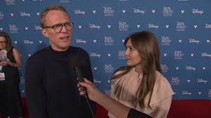 Marvel S Wandavision Elizabeth Olsen Paul Bettany Official Interview D23 Screenslam Youtube