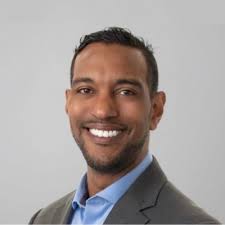 I am honored to be recognized by @CoStarUS as a 2024 CoStar Power Broker  Quarterly Deals winner for closing a top CRE transaction in Q1! Learn more:  https://lnkd.in/eAYhKBuh