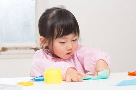 頭のいい子の親はやっている 子どもが自ら学び伸びる人間 になる親の行動が判明 ハピママ 子育て 子ども 幼児期