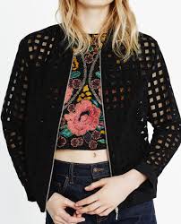 Chez stradivarius, tu trouveras 1 blouson bomber pour femme pour seulement 29.95 €. Epingle Sur Fashion