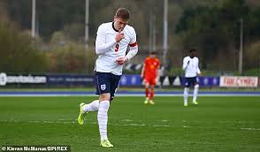 Check out his latest detailed stats including goals, assists, strengths & weaknesses and match ratings. Liam Delap Set To Be Promoted Into Manchester City S First Team Squad Next Season Aktuelle Boulevard Nachrichten Und Fotogalerien Zu Stars Sternchen