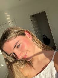 Lauren Risley's Instagram, Twitter & Facebook