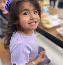 Junior Reyes's Instagram, Twitter & Facebook