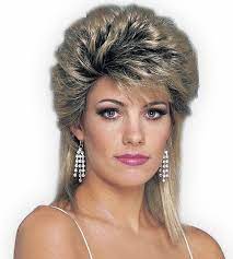 25 erstaunlichsten frisuren der 80er jahre nur fur sie zeit den alten zauber zu schatzen erstaunliche frisuren frauen frisuren haar styling