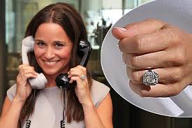 Diana, camilla, kate & meghan and princesses who did not live happily ever after. Le Diamant Taille Assher De Pippa Middleton Un Classique Intemporel