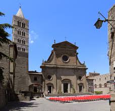 Meteo viterbo ☀ previsioni del tempo per viterbo, temperature, precipitazioni, venti, irraggiamento solare, inquinamento dell'aria. Viterbo Cathedral Wikipedia