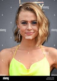 Erin Burger's Instagram, Twitter & Facebook