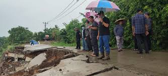 We did not find results for: Tessa Forster Lowongan Kerja Di Jalan Baru Kandang Roda Proyek Jalur Pendestrian Jalan Kandang Roda Pakansari