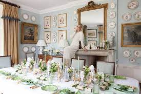 Thanksgiving tablescapes to fab up your feast. Alice Naylor Leyland Dining Room Stibbington Plates On Walls Festive Tablescapes Christmas The Glam Pad