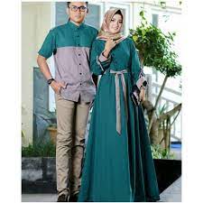 Paket ini memudahkan anda yang ingin berbelanja grosir, karena paketl ebaran. 30 Trend Terbaru Baju Couple Warna Hijau Army Trend Couple