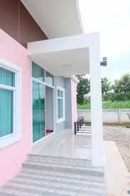 Lantai rumah warna merah muda. Lingkar Warna 13 Desain Inspiratif Rumah 1 Lantai Terbaru Denah