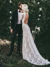 Bridal Beauty Wedding Bridal Beauty Accessories In 2019 Lace Beach Wedding Dress Lace Weddings Wedding