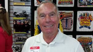 Steve Chastain driving the gold #87 at Toccoa Speedway in 1981