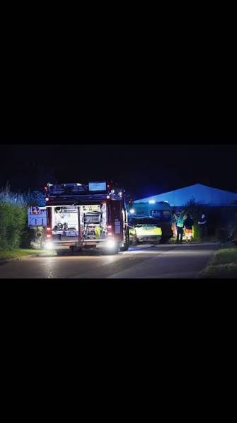Tirsdag aften voldsomt ulykke på villavej , Tirsdag aften rykkede  Østjyllands Brandvæsen og Østjyllands Politi ud til et voldsomt  færdselsuheld på Hindøvænget i Tilst ved Aarhus., Ved ankomsten til ...