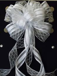 Pin By Trina Nkt On Wedding Pew Bows Bows For Decorations Pew Bows Wedding Wedding Chair Bows Wedding Bows