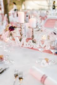 Hochzeit Tischdeko In Weiss Und Rosa Dekoration Hochzeit Tischdekoration Hochzeit Hochzeit