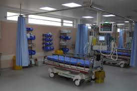 Setul include 85 de piese din care se pot construi 3 figurine comertul se afla in apropierea spitalului de urgenta floreasca., spitalul euroclinic, stadionul dinamo, si a multor banci si institutii situate pe calea. Vezi Cum Arata Noua Unitate De Primiri Urgente A Spitalului Floreasca