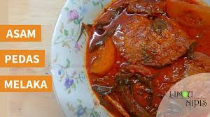 Asam pedas johor ialah sejenis masakan melayu yang sangat terkenal di negeri selatan semenanjung malaysia itu. Asam Pedas Asli Melaka Ikan Tongkol Youtube