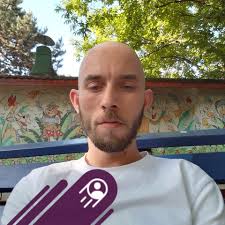 What differences is there in software update 9.0 currently still wanting  for the update