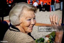 16,241 Queen Beatrix Of The Netherlands Photos & High Res Pictures