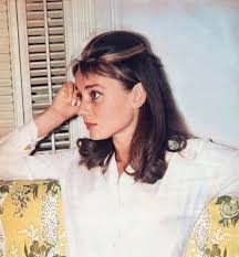 Audrey hepburn layered pixie haircut. Audrey And Marilyn Audrey Hepburn On Set Breakfast At Tiffany S
